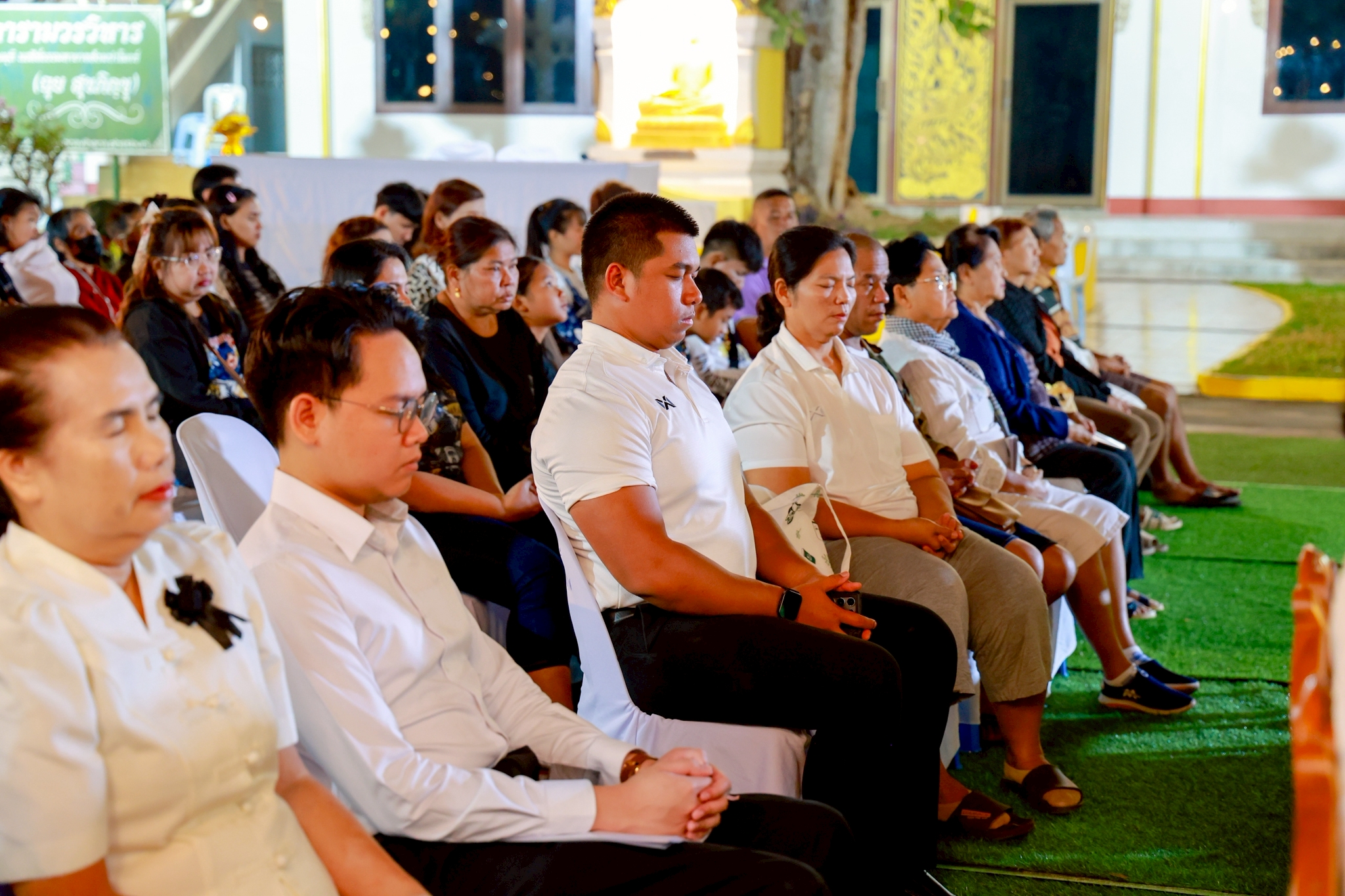 title - ส.ป.ก.เพชรบุรี ร่วมกิจกรรมสวดมนต์ข้ามปี เพื่อน้อมถวายเป็นพระราชกุศล แด่สมเด็จพระนางเจ้าสิริกิติ์ พระบรมราชินีนาถ พระบรมราชชนนีพันปีหลวง และเพื่อเป็นสิริมงคลเนื่องในโอกาส ส่งท้ายปีเก่า 2568 ต้อนรับปีใหม่ 2569